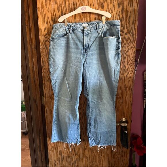 Good American Woman’s Jeans Distressed Bottoms Size 18 - Picture 1 of 12